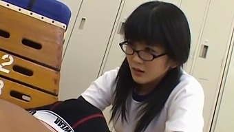 Yuria Craves Penetration In Her Vagina