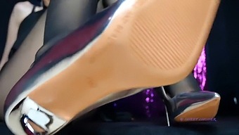 Goddess Rebecca Diamante'S Humiliation And Worship Of Soles