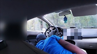 Streetwalker Gives A Blowjob To A Parked Car On The Outskirts Of Chicago