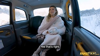 Beautiful Lingerie Model Gets A Fast And Hard Fuck In The Back Seat Of A Taxi.